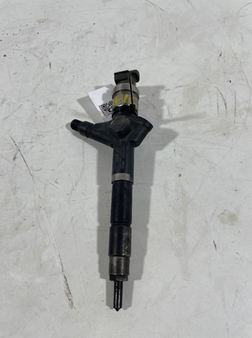 Inyector-bomba 16600MB40E NISSAN