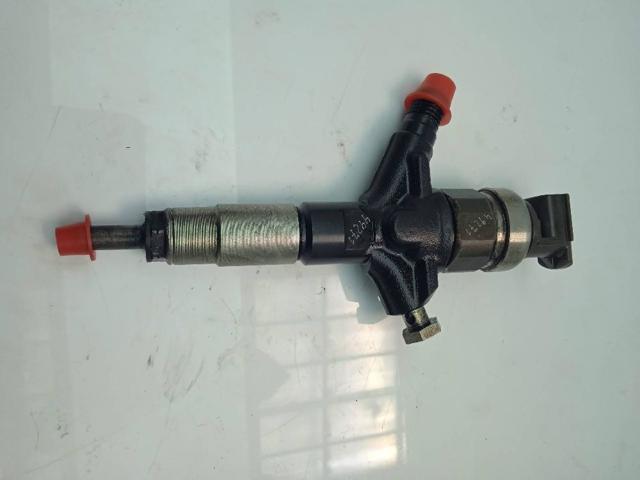 16613AA020 Inyector de combustible  comprar en Zaragoza
