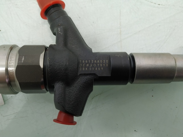 16613AA020 SUBARU Inyector de combustible  comprar en Jaén