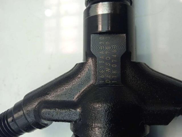 16613AA020 SUBARU Inyector de combustible  comprar en Jaén