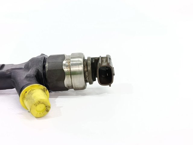 16613AA030 SUBARU Inyector  en stock Córdoba