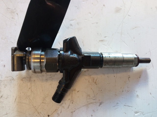 Inyector de combustible Subaru Forester 4 S13, SJ