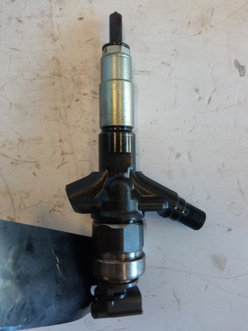 Inyector de combustible Subaru Forester 4 S13, SJ