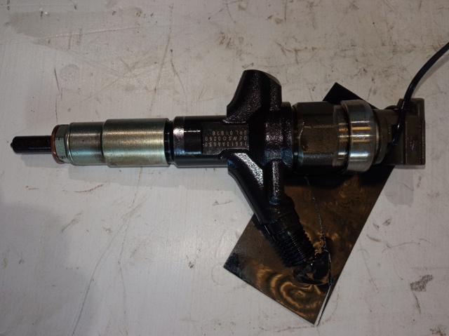 Inyector de combustible Subaru Forester 4 S13, SJ