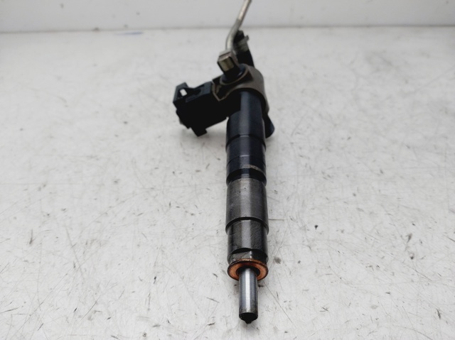 SUBARU 16613AA040 Inyector  en stock Valencia