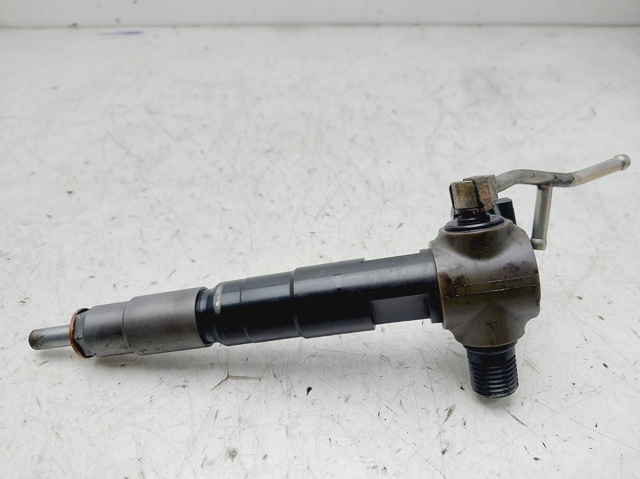 16613AA040 SUBARU Inyector  en stock Gandía