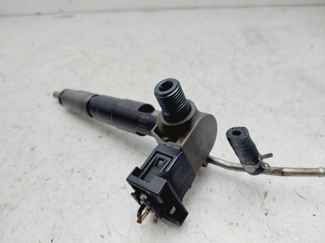 SUBARU 16613AA040 Inyector  en stock Valencia