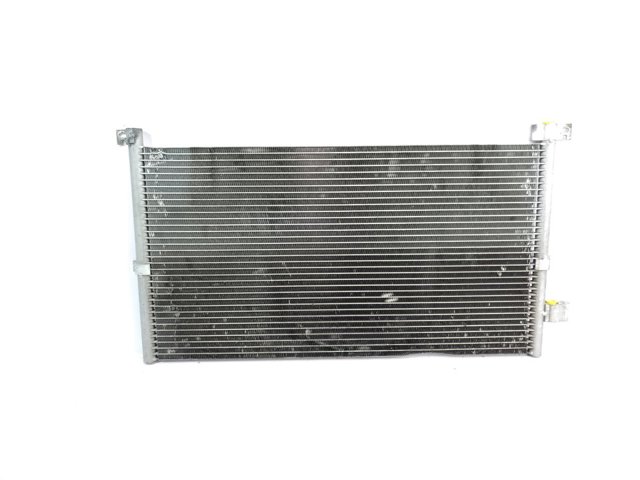 FORD 1671713 Condensador aire acondicionado  en stock Terrassa