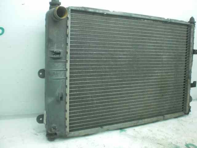 Radiador del motor 1671778 FORD