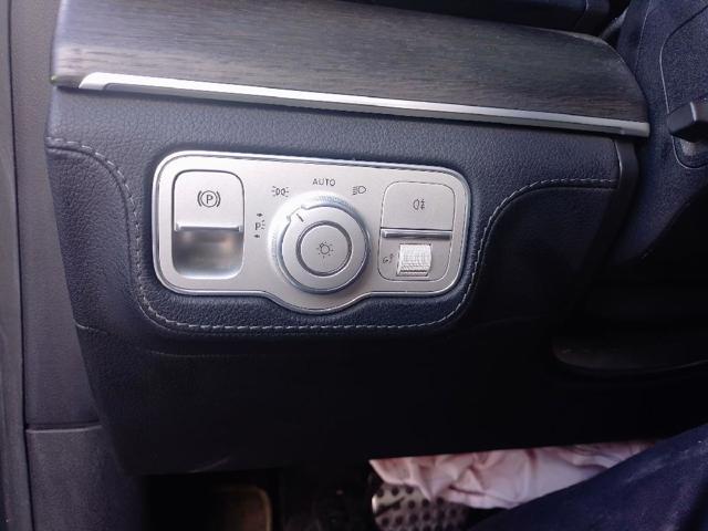 1679051201 Mercedes