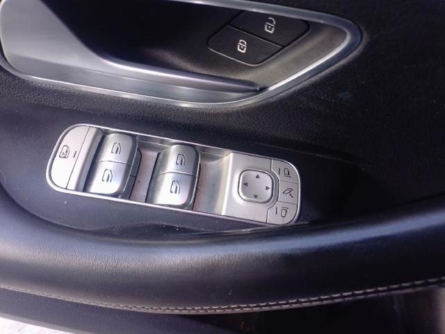 1679059803 Mercedes