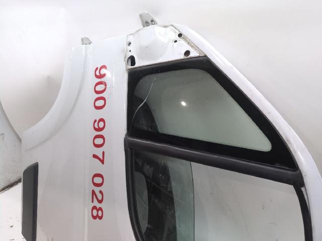 1682477580 PEUGEOT Puerta delantera izquierda  disponible Vigo