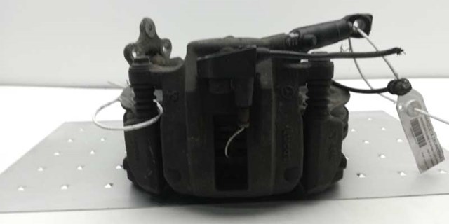 Pinza de freno, Eje delantero izquierda 1684200283 MERCEDES