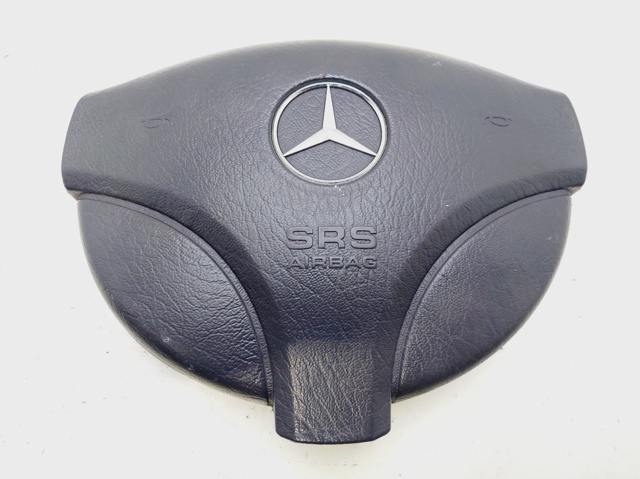 1684600198 Mercedes