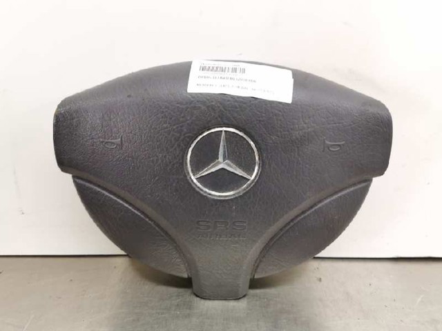 1684600198 Mercedes