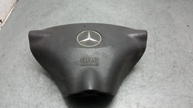 1684600298 Mercedes