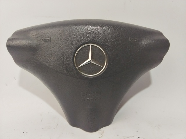 1684600298 Mercedes