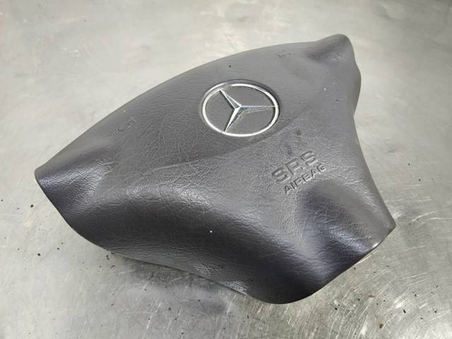 1684600298 Mercedes