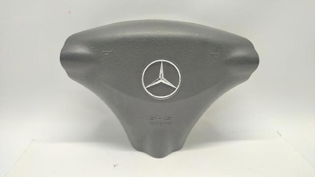 1684600298 Mercedes