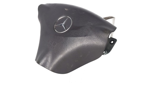 1684600298 Mercedes