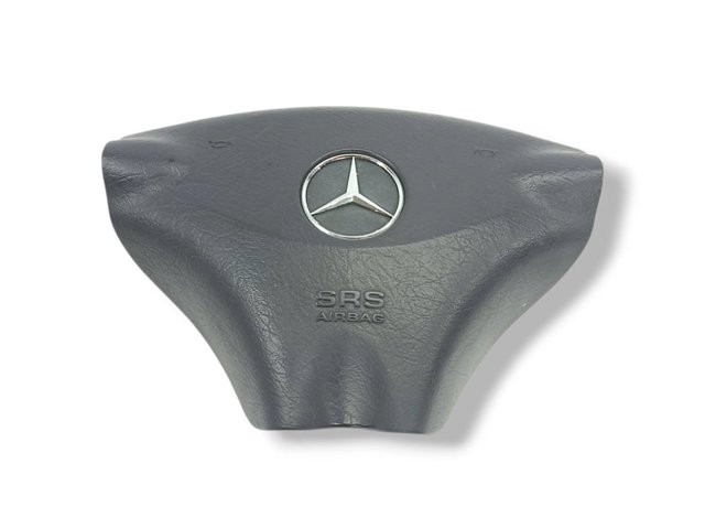 1684600298 Mercedes