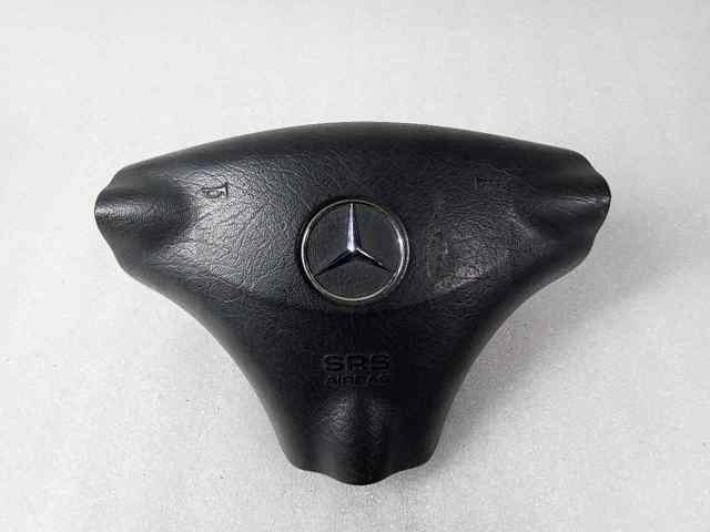1684600298 Mercedes