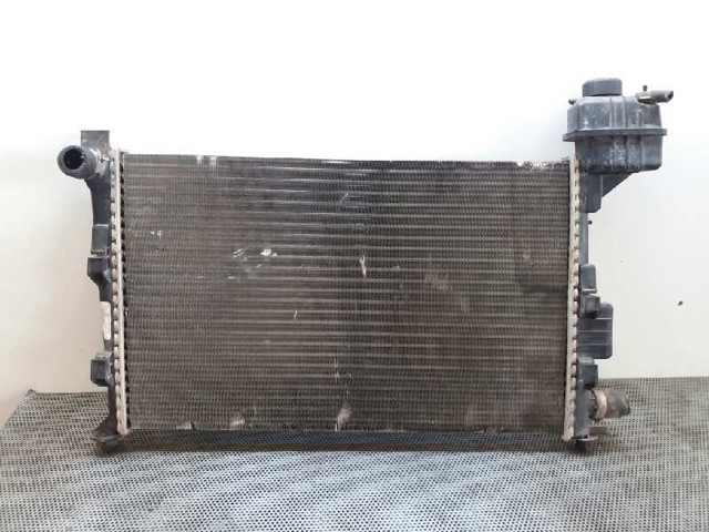 1685000202 Mercedes