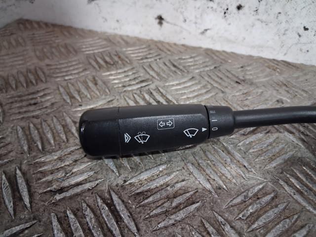 1685450110 MERCEDES Conmutador izquierdo de la columna de dirección  en stock Huelva