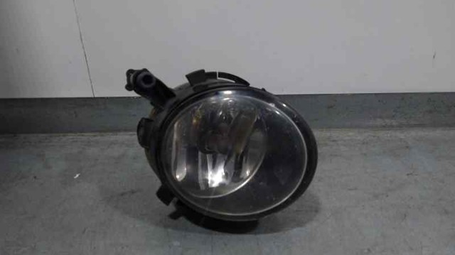 VAG 16860802R Faro antiniebla derecho  comprar en Ponferrada