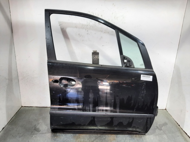 168720200528 Mercedes