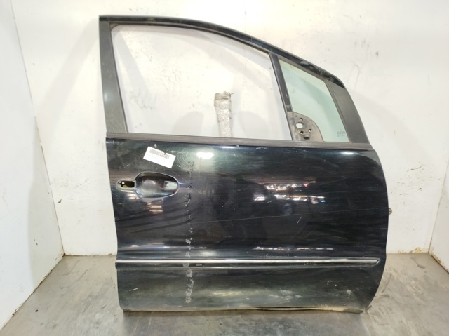 168720200528 Mercedes