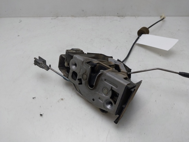 1687202235 MERCEDES Cerradura de puerta delantera derecha  comprar en Jaén
