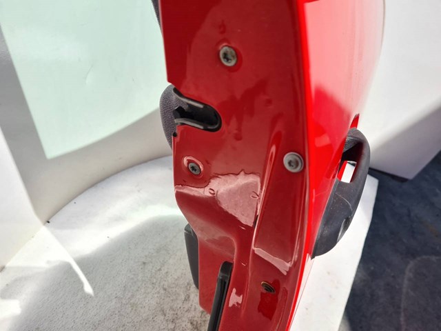 MERCEDES 1687202235 Cerradura de puerta delantera derecha comprar Tarragona