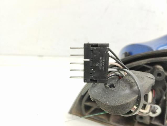 1688100276 Espejo de retrovisor derecho  en stock Sabadell