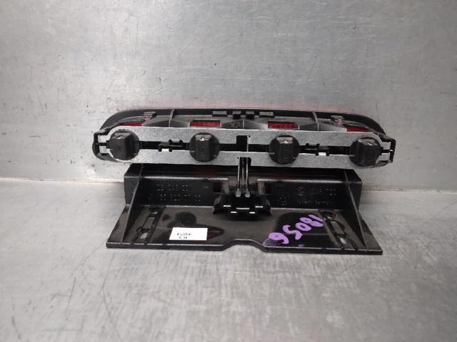 MERCEDES 1688200056 Luz de freno trasera adicional  disponible Lugo