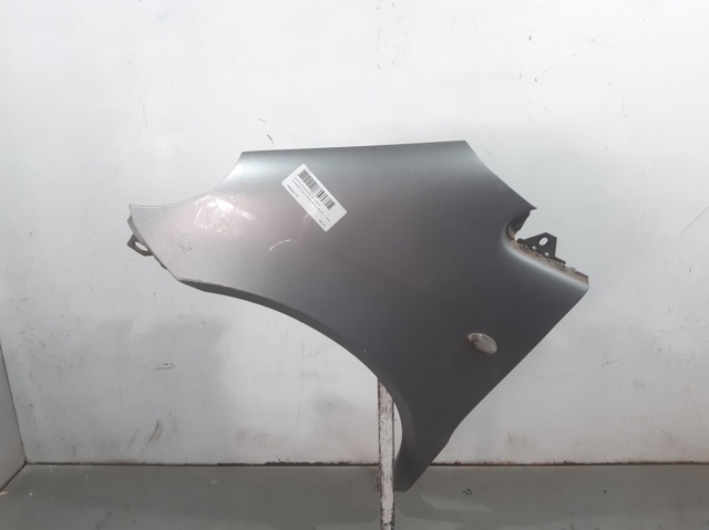 Aleta delantera izquierda Mercedes A  desde 87,12 €