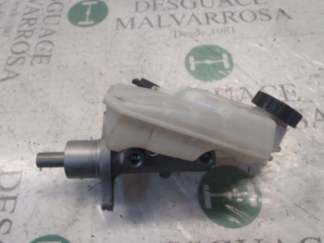 Cilindro principal de freno 1689827 FORD