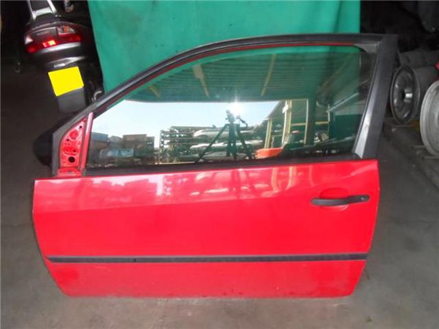 Puerta del conductor para Ford Fiesta  ()