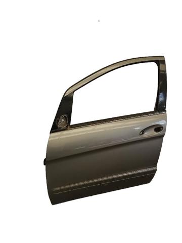 Puerta del conductor para Mercedes B  (W245)