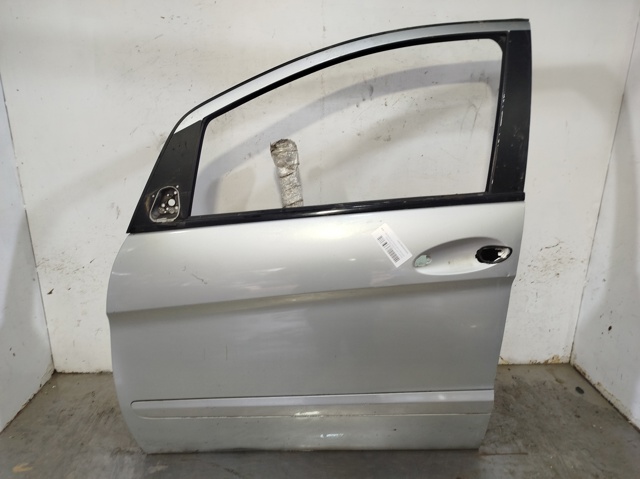 Comprar Puerta del conductor B  W245