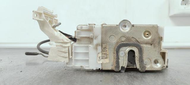 1697202835 MERCEDES Cerradura de puerta delantera derecha  en stock Huelva