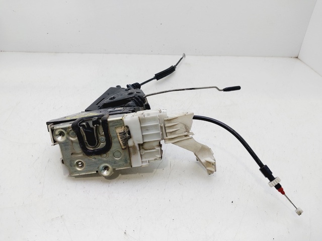 1697202835 Cerradura de puerta delantera derecha  en stock Castellón