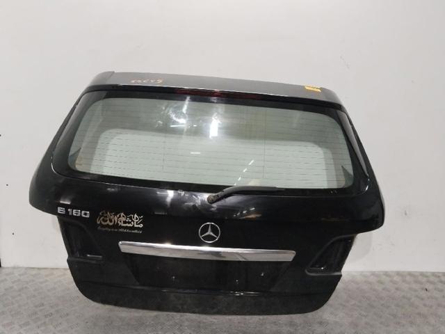 1697401305 Mercedes