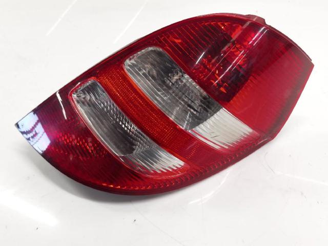 Comprar Piloto trasero derecho Mercedes A  W169 a bajo precio