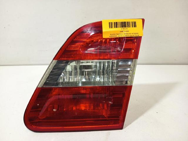 1698201664 Piloto trasero interior derecho  en stock Castellón