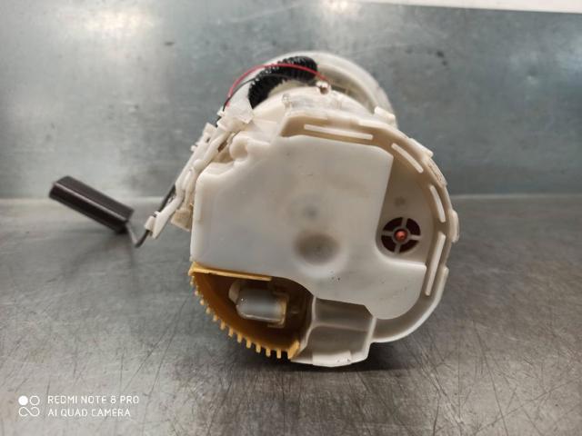 170110001R RENAULT Bomba de gasolina  en stock Huelva