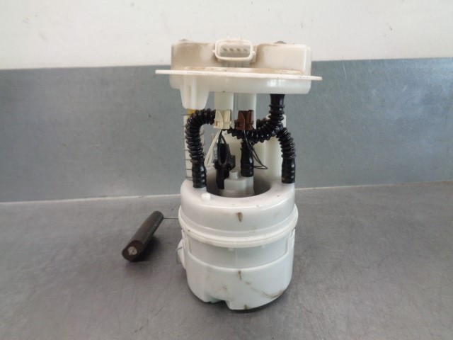170114543R RENAULT Bomba de gasolina  en stock Huelva
