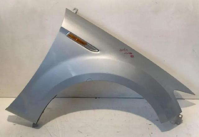 FORD 1702313 Aleta comprar Pamplona