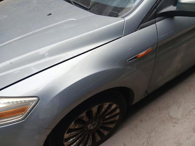 FORD 1702314 Aleta delantera izquierda  en stock Valencia