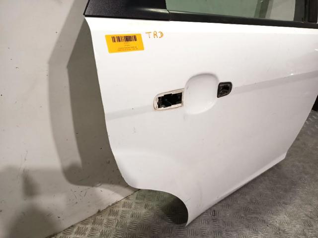 1702402 FORD Puerta trasera derecha  comprar en Lleida
